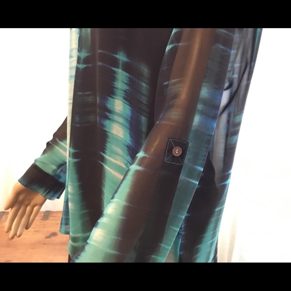 ❌SOLD❌ Vince Camuto sheer long sleeve blouse/cover - Picture 3 of 8